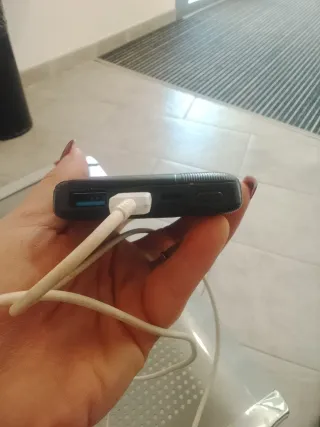 Cargador portátil móvil