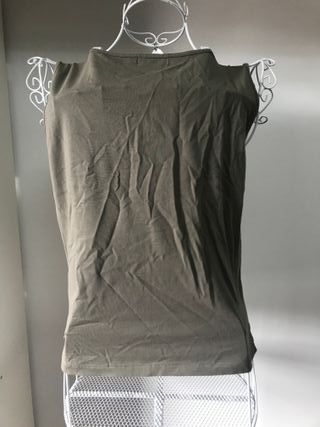 Camiseta Cortefiel Talla M Flores Marrones