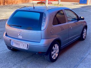 Opel Corsa 1.3 CDTi 70cv 3 puertas