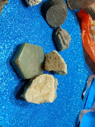 Set di minerali grezzi