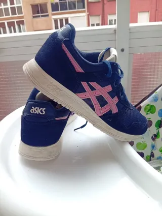 Zapatillas ASICS mujer azul y rosa