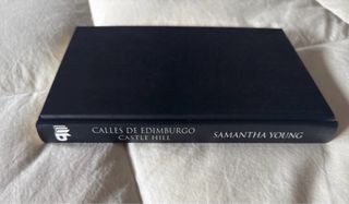 Calles de Edimburgo. Castle Hill. Samantha Young