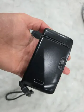 Yashica T4 35mm Film Camera Carl Zeiss tessar