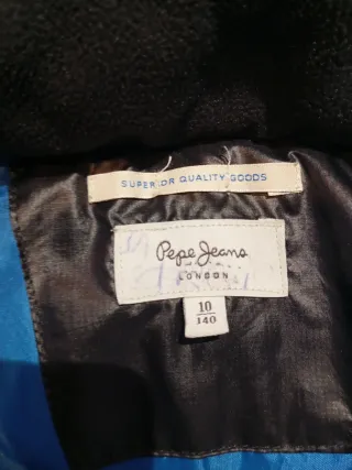 Plumas Pepe Jeans Negra con Banda Blanca