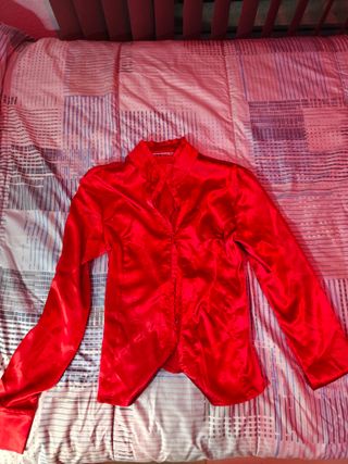 Blusa Satén Roja Talla 44 Cerezas