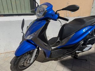 Piaggio Medley 125 Azul