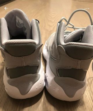 Scarpe Jordan Max Aura 4 Grigie