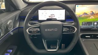 Ebro S800 1.6 TGDI Luxury 7 DCT