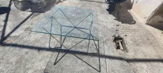 Mesa de centro cristal y metal