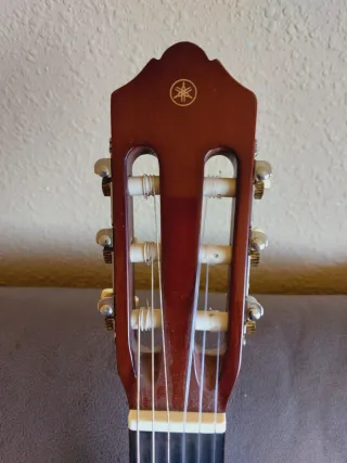 Guitarra Española Cadete Yamaha