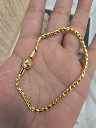 Pulsera Pandora Dorada