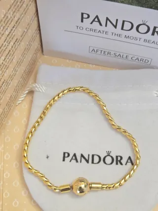 Pulsera Pandora Dorada