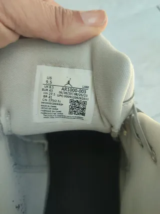 Jordan Zapatillas Gris y Blanco