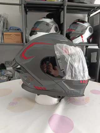 Casco Moto Modular Gris y Rojo