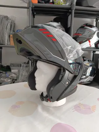 Casco Moto Modular Gris y Rojo