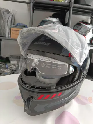 Casco Moto Modular Gris y Rojo
