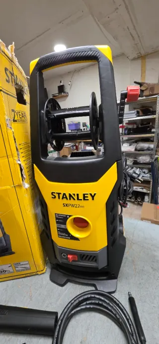 Hidrolimpiadora Stanley SXPW22DSS 160 Bar