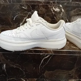 Sneakers Nike donna bianche