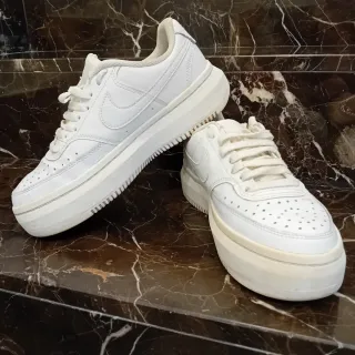 Sneakers Nike donna bianche