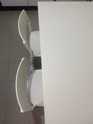 Mesa comedor blanca + 4 sillas