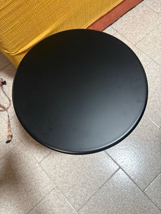 Tavolino rotondo in metallo nero 53cm