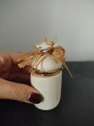 Scatolina portagioie vintage in ceramica