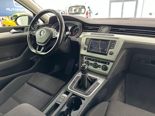 Volkswagen Passat Advance 1.6 TDI 88kW (120CV)
