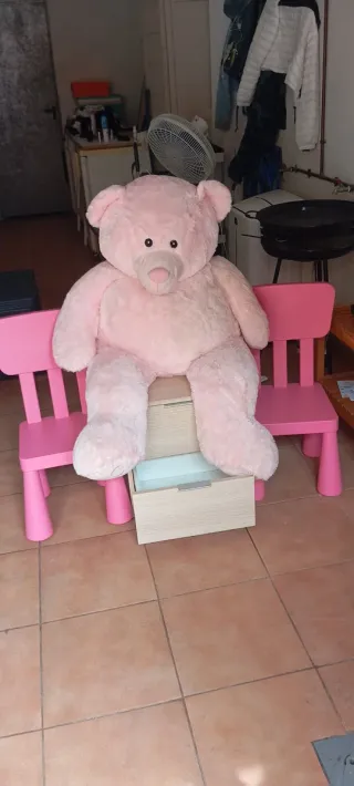 Lote de 2 Sillas Infantiles Rosas con oso y mesita