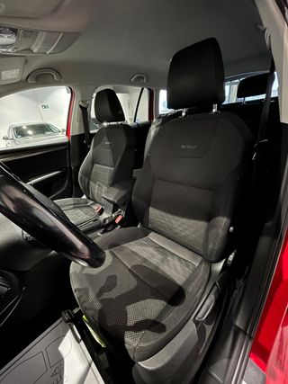 SKODA SCOUT 4X4 2.0 TDi 184cv DSG - 2015