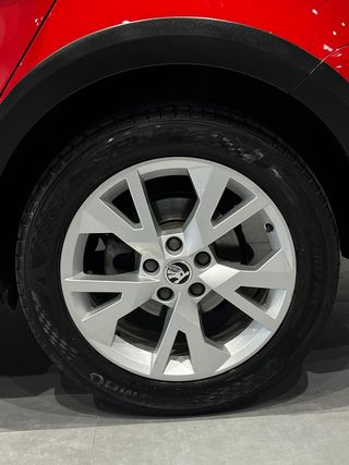 SKODA SCOUT 4X4 2.0 TDi 184cv DSG - 2015