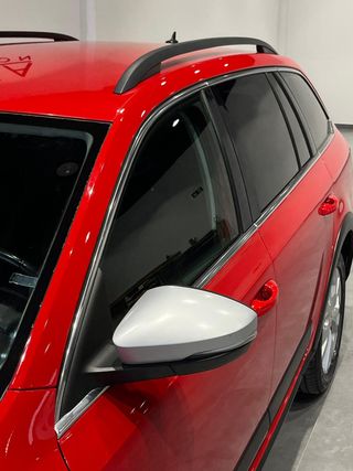 SKODA SCOUT 4X4 2.0 TDi 184cv DSG - 2015