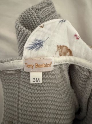 Jersey bebé punto con cuello estampado