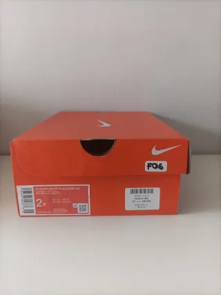 Botas Fútbol Nike AG Plate Talla 32.5 Nuevas