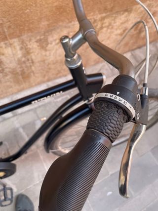 Bicicleta Paseo Btwin Negra