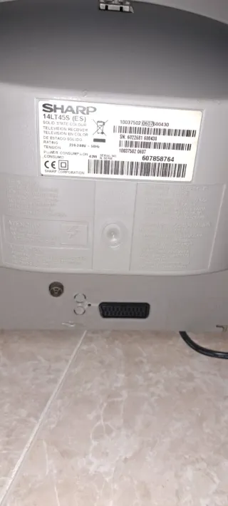 Lote tele pequeña antigua, 2 reproductores y pelis