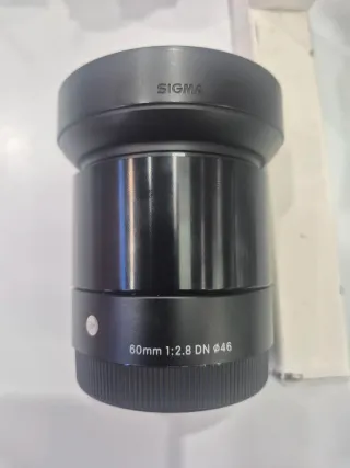 Sigma 60mm F2.8 DN Objetivo
