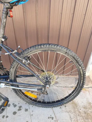 Bicicleta Rockrider Azul y Negra