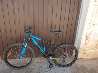 Bicicleta Rockrider Azul y Negra