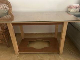 Mesa de salón cristal y madera