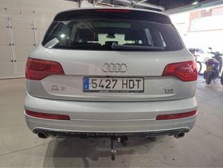 Audi Q7 2011