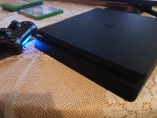 PS4 Slim 500GB + Mando Genérico y es  para play 5