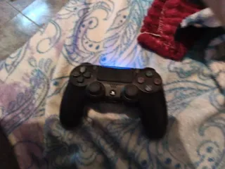 PS4 Slim 500GB + Mando Genérico y es  para play 5