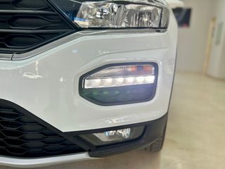 Volkswagen T-Roc Advance 2020