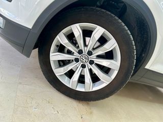 Volkswagen T-Roc Advance 2020