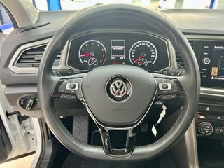 Volkswagen T-Roc Advance 2020