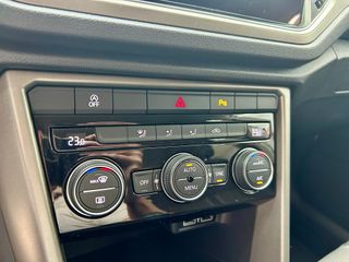 Volkswagen T-Roc Advance 2020