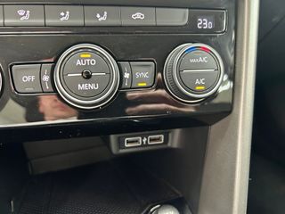 Volkswagen T-Roc Advance 2020