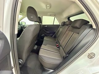 Volkswagen T-Roc Advance 2020