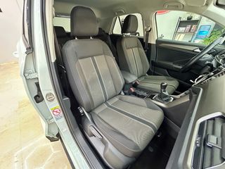 Volkswagen T-Roc Advance 2020