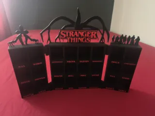 Espositore Stranger Things Personaggi